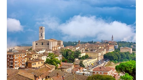 Perugia, giovane israeliano accoltellato da due uomini: si indaga sul movente