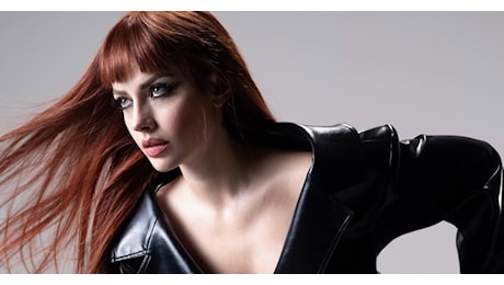 Annalisa fa ballare e riflettere sui ruoli di genere con ‘Maschio’: “Che sogno, essere lui!”