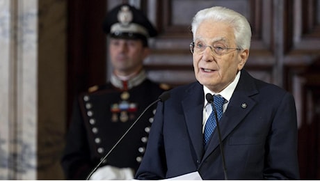 Mattarella: «Dobbiamo amare la democrazia, è necessario prendersene cura»