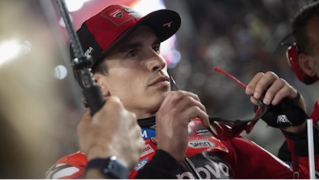 LIVE MotoGP Qatar: Marquez dalla pole, Bagnaia da rimonta. Alle 19 il via