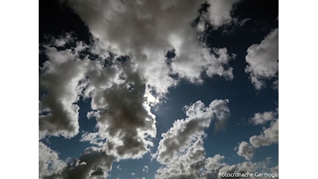 Meteo Toscana, sabato con allerta meteo ma domenica migliora: le previsioni