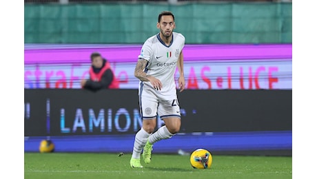 Inter, Calhanoglu out col Venezia! Ancora Asllani o 2 opzioni