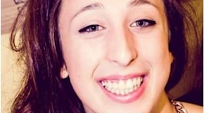 Margherita Salvucci travolta e uccisa da un'onda in vacanza mentre è sugli scogli con la mamma: la psichiatra 28enne si era laureata a Padova