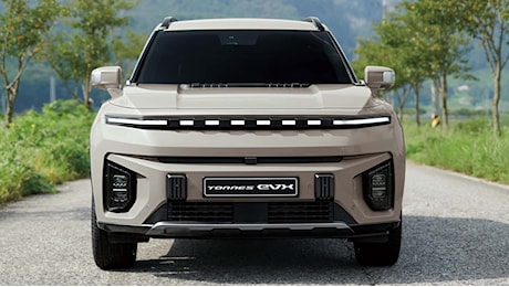 La coreana KGM prepara motori full hybrid e un SUV ibrido plug-in