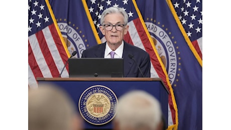 Usa, Powell sfida Trump: Non lascio la Fed nemmeno se me lo chiede