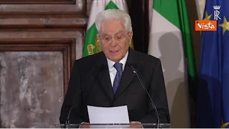 Mattarella: Serve armonia tra le istituzioni, senza invasioni di campo