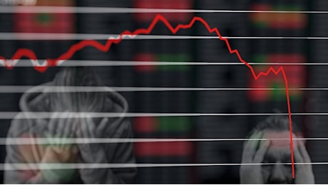 Borsa chiusura 19 novembre: la minaccia nucleare di Putin manda l’Europa in tilt, a Milano tonfo Tim