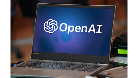 Microsoft e Apple rinunciano al posto nel board di OpenAI. Ecco perché le due big tech fanno un passo indietro