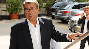 Inchiesta di Genova, di cosa è accusato Aldo Spinelli: 74mila euro a Toti in cambio di “aiuti”