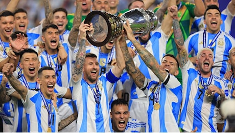 Ranking Fifa: Argentina sempre prima, la Spagna sale al terzo posto, Italia decima
