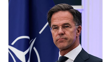 Mark Rutte prossimo segretario generale Nato al posto di Stoltenberg: l'annuncio