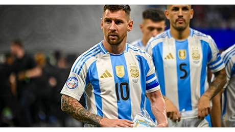L'Argentina vince la Copa America. Scontri prima della partita