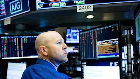 Wall Street in stand-by in attesa di dati macro. Nvidia ancora in rosso
