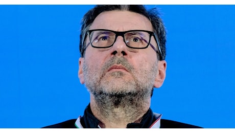 Giancarlo Giorgetti ministro delle Finanze dell'anno: sinistra in tilt, ecco chi lo incorona