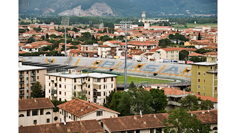 Carrarese-Sudtirol, Serie B: Pronostico, Probabili Formazioni e Come Vederla in TV e Streaming