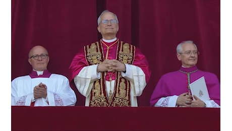 Il nuovo Papa è Prevost, si chiamerà Leone XIV. Le ultime news in diretta tv