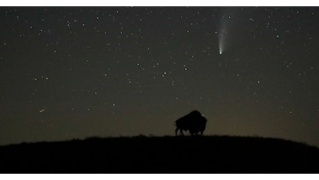 La spettacolare cometa C/2023 A3 Tsuchinshan-Atlas si mostrerà anche oggi domenica 13 ottobre