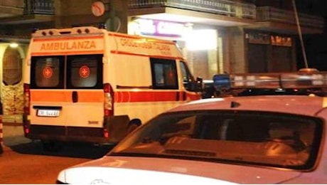 Latina, lite a coltellate nella zona della movida: due 16enni in ospedale