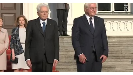 IL VIDEO. Il presidente Mattarella a Berlino accolto da Steinmeier