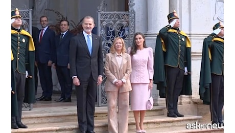 Letizia e Felipe di Spagna accolti a Villa Pamphilj da Giorgia Meloni