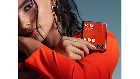 Motorola Razr 50 Ultra in offerta su Amazon: è il pieghevole da scegliere (-438€)