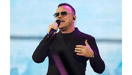 Gigi D'Alessio sopravvissuto allo tsunami del 2004: il racconto, il trauma, il senso di colpa