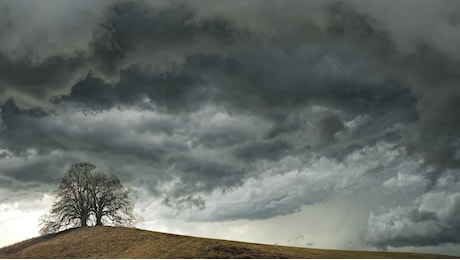 METEO: clamoroso, il vortice freddo potrebbe puntare la Spagna, Italia saltata?