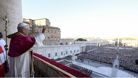 Il ritiro di Parolin sblocca il Conclave: Leone XIV, un Papa americano no Trump ma con radici repubblicane Il ritiro di Parolin sblocca il Conclave: Leone XIV, un Papa americano no Trump ma con radici repubblicane