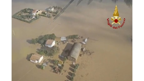 Maltempo in Toscana, allagata Campiglia Marittima, nel Livornese