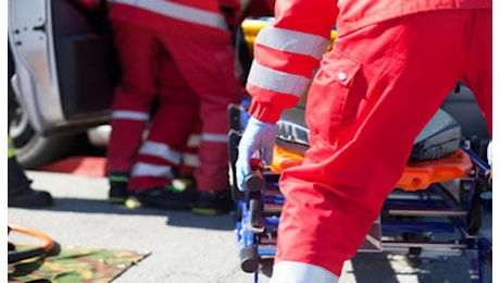 Tragedia sul lavoro in Piemonte, 57enne morto schiacciato da un bancale