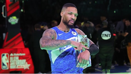 NBA Cup 2024, Damian Lillard festeggia il suo primo titolo: “Vincere di squadra è fantastico”