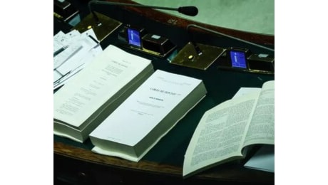 Al via l'esame della manovra in Senato, opposizioni protestano Sotto accusa l'iter blindato nel secondo ramo del Parlamento