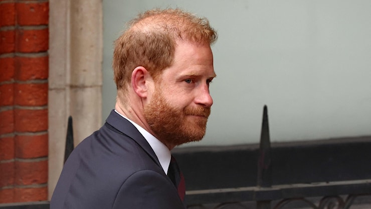 Harry perde l'appello in tribunale a Londra per riavere la sicurezza per sé (Meghan e i figli) nel Regno Unito. «Deluso, vorrei riconciliarmi con la famiglia. Mio padre non mi parla» - Corriere della Sera Harry perde l'appello in tribunale a Londra per riavere la sicurezza per sé (Meghan e i figli) nel Regno Unito. «Deluso, vorrei riconciliarmi con la famiglia. Mio padre non mi parla» - Corriere della Sera