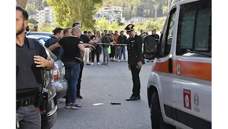 Pestaggio al poliziotto che ha ucciso un uomo in Calabria, quattro arresti (NOMI-DETTAGLI)