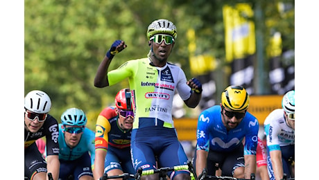 Tour de France 2024, Biniam Girmay al settimo cielo per la vittoria: “È arrivato il mio momento, sono senza parole”