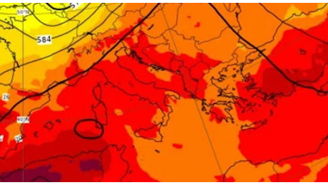 Caldo, quanto dura la nuova ondata e le zone più colpite: bollino arancione in 12 città nel weekend