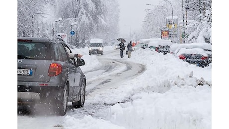 Meteo: arriva la Neve, ecco tutte le regioni colpite tra poco, rischia anche la Pianura