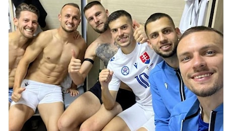 Infortunio Lobotka, farà degli esami. Stanislav sorridente a fine partita