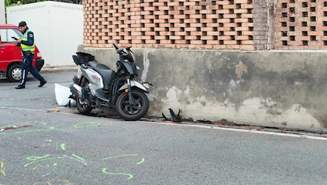 Sanremo: incidente stradale di questa mattina in corso Mazzini, è morto lo scooterista che si è scontrato con il furgone (Foto)