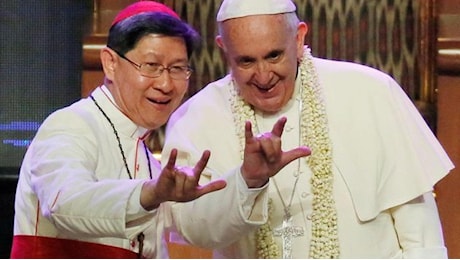 Conclave, sorpresa bookmaker: ora il favorito è il filippino Tagle, sorpasso su Parolin
