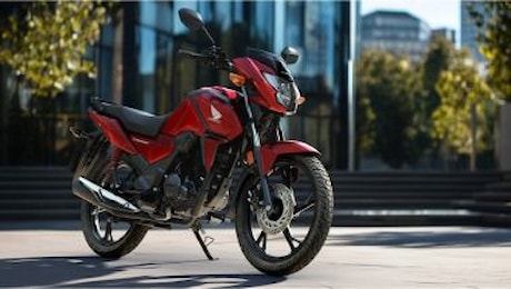 Nuova CB125F 2026: la prima moto Honda con Start&Stop