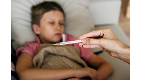 Influenza, continua l’avanzata in Italia: 477mila casi in 7 giorni