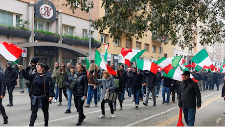 Casapound e Rete dei patrioti dopo gli scontri a Bologna: “Pronti a replicare in ogni città”