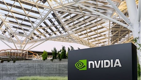 Nvidia fa il pieno di ricavi e utili. E' boom dell'IA, ma le previsioni deludono