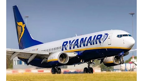 Cinque nuove rotte Ryanair in Calabria dal 30 marzo 2025: c'è anche il volo Lamezia-Madrid: ELENCO