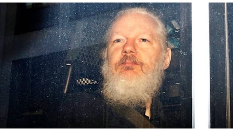 Scarcerato Julian Assange: era prigioniero da 5 anni a Londra