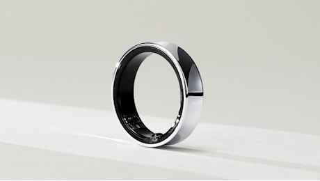 Galaxy Ring da oggi in Italia: l'anello smart di Samsung prova a scuotere il mercato