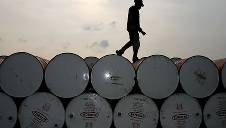 Andamento Future sul Petrolio del 9/05/2025, ore 09:00