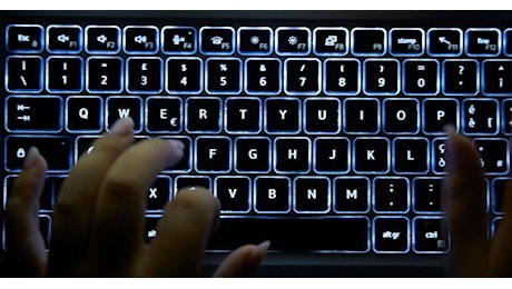 'Trump esenta dai dazi reciproci smartphone e computer'