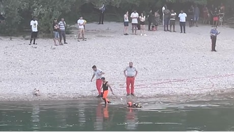Padova, due ragazzi scomparsi nel fiume Brenta: stavano giocando a calcio